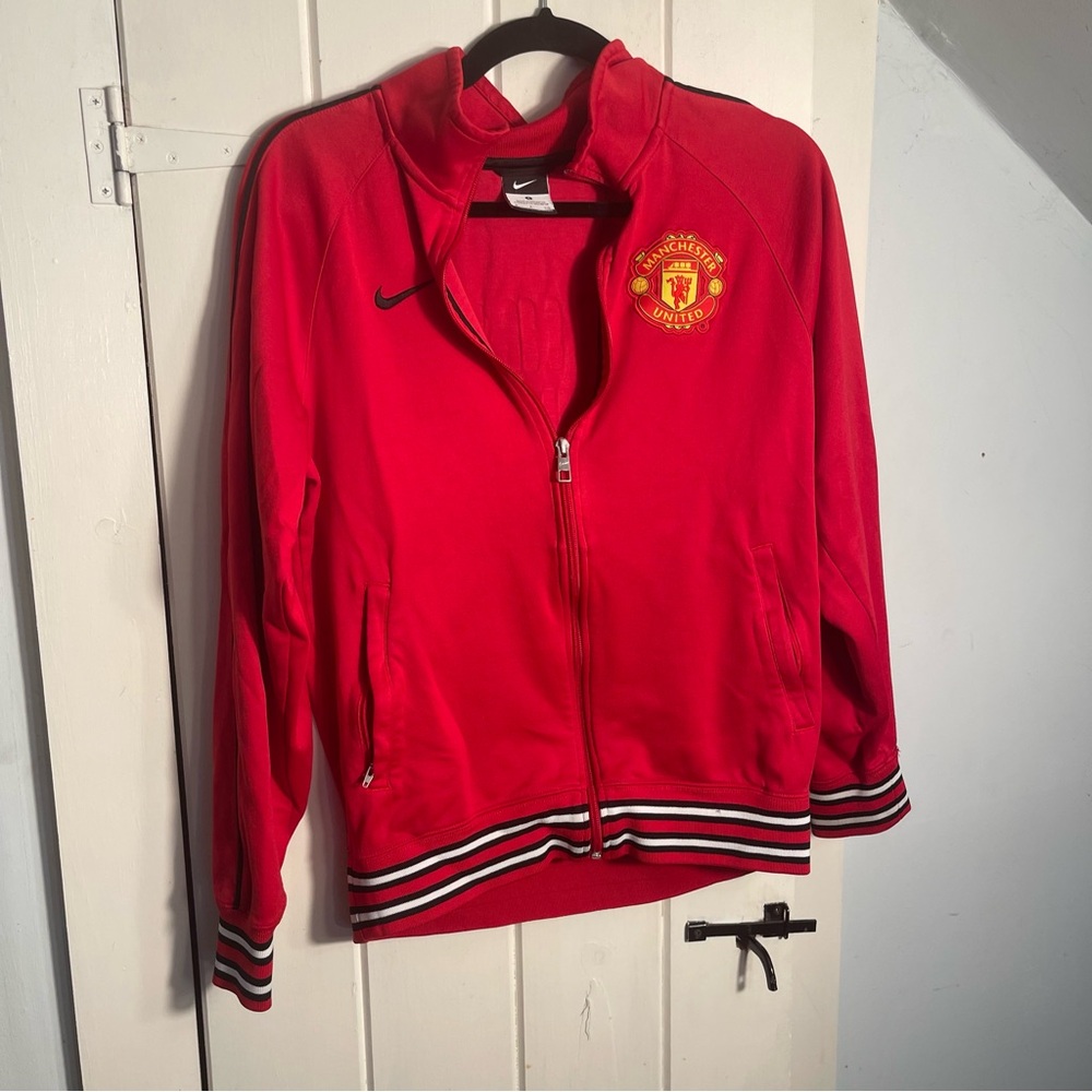 Manchester United Jacket Mens Small Red Nike Soccer School